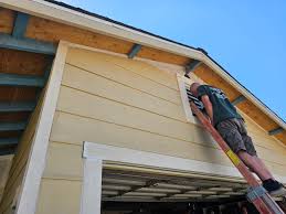 How To Choose The Right Materials for Your Siding Installation in 'Badin, NC